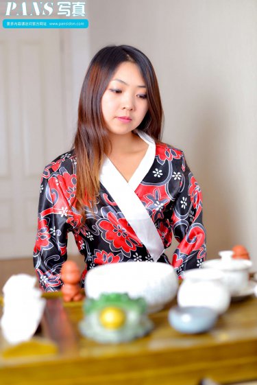 妻子同意三个人一起活动:是何意